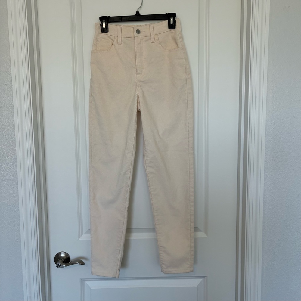 Levi Strauss Cream High Waisted Mom Jean Women’s Size 25 Corduroy Elegant